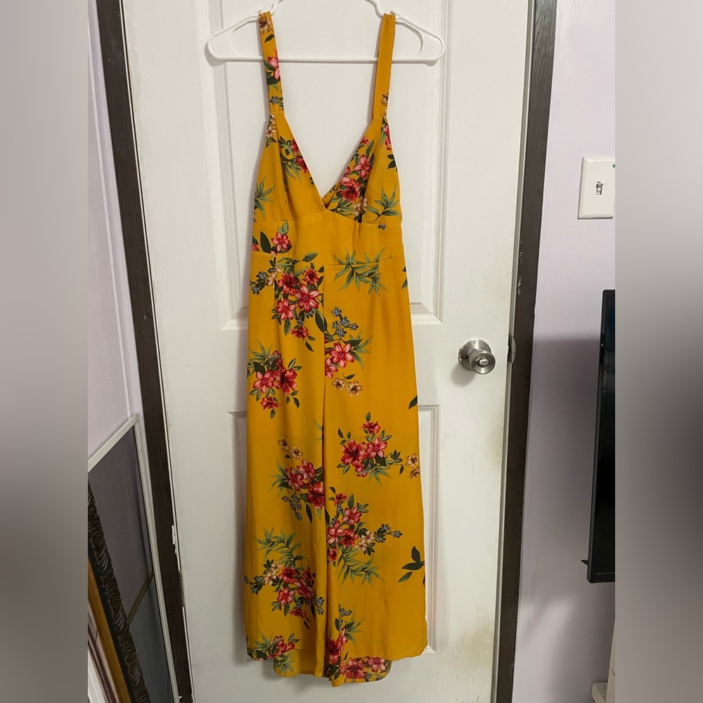 Floral Yellow Jumpsuit With Open Back